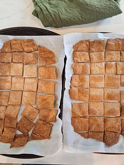 sourdough rye discard crackers