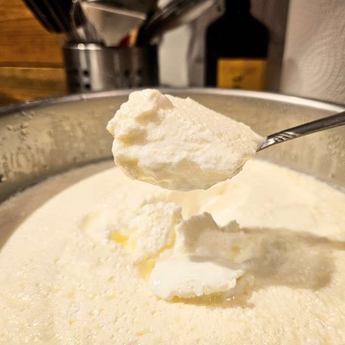 How to Make Yogurt at Home | Easy Instant Pot Method