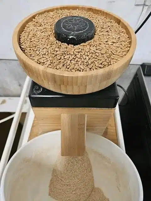 milling fresh flour